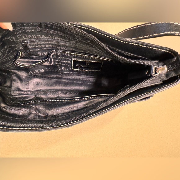 Etienne Aigner Black Shoulder Bag with Structured Design - Picture 8 of 11